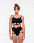 MOONFLOWER TOP IN BLACK Top Nona Perkasa