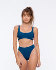 ORCHID BOTTOMS IN ZENITH Bottoms Nona Perkasa