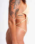 Honey Hustle Light Apricot