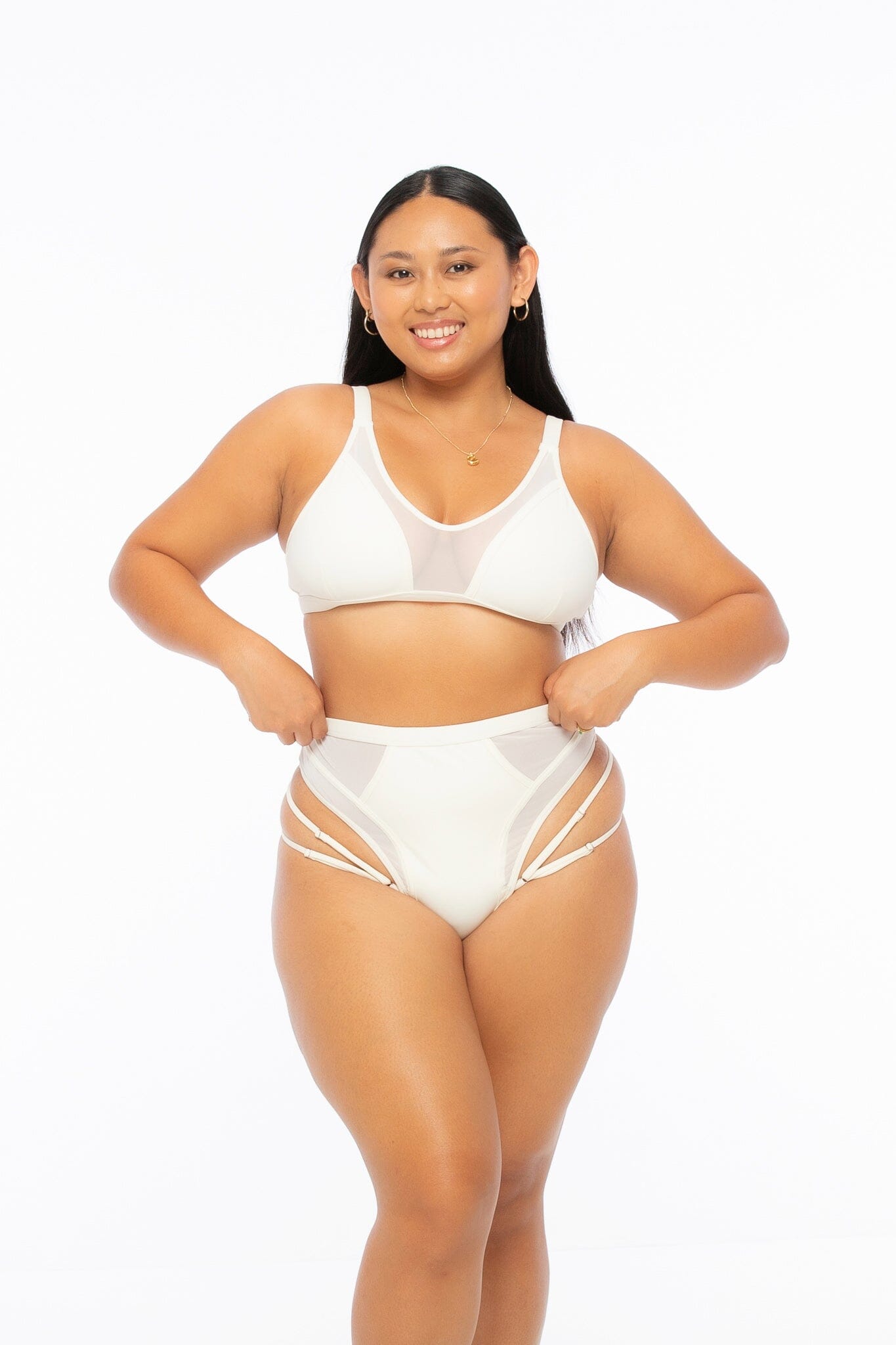 Solace Bottom Ivory Bottoms Nona Perkasa 