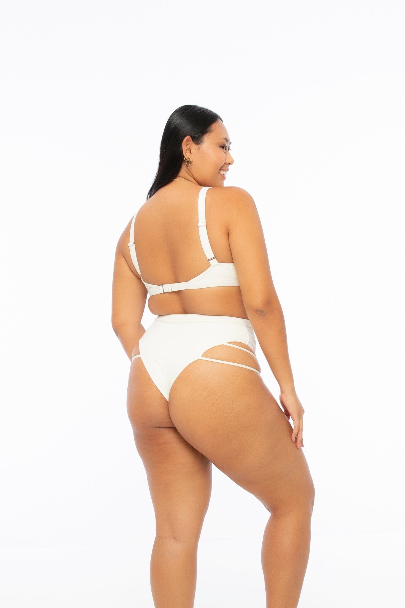 Solace Bottom Ivory Bottoms Nona Perkasa 