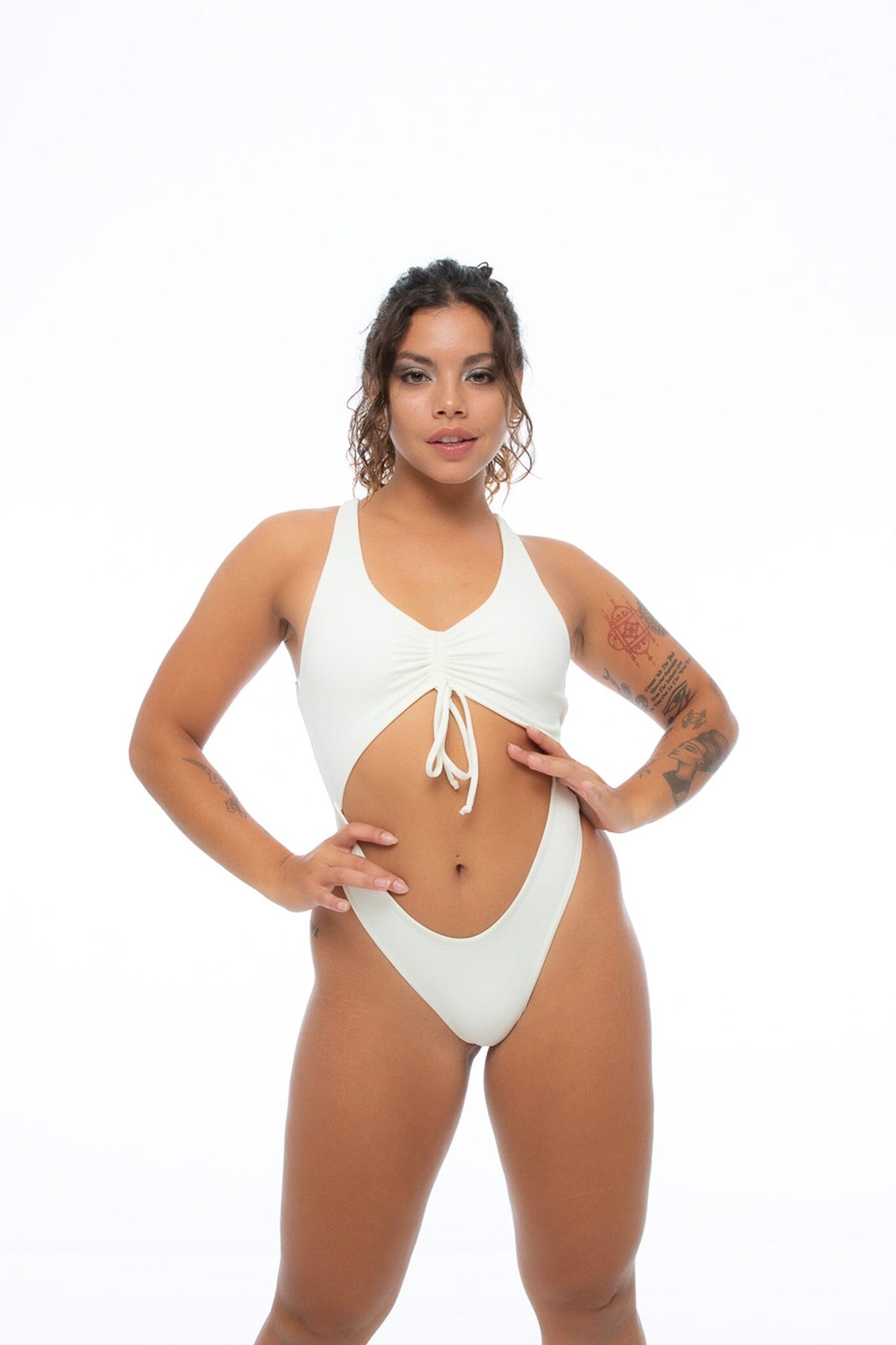 HOTLINE BODYSUIT IVORY Activewear Nona Perkasa 